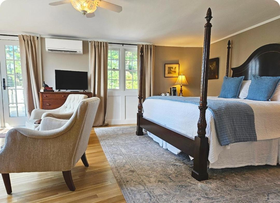 Bed and Breakfast The Manor On Golden Pond Holderness Exterior foto