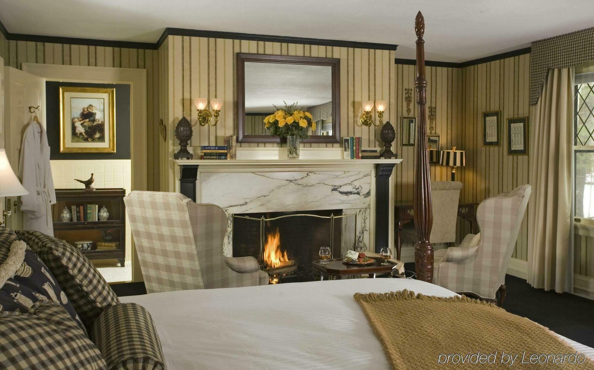Bed and Breakfast The Manor On Golden Pond Holderness Exterior foto
